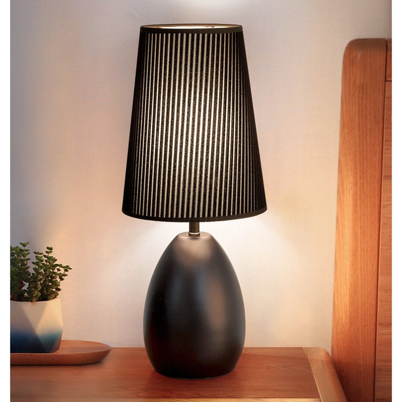 Đèn Lồng Mây Tre Đan Trang Trí Sân Vườn — góc nhìn thứ 2