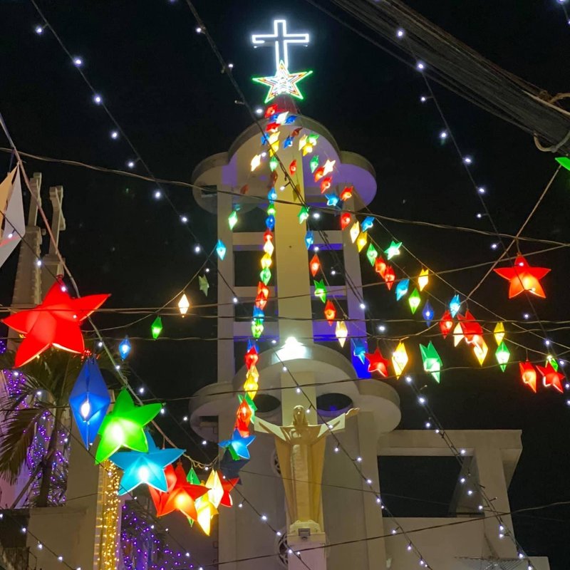 Đèn Lồng Nhựa Xuyên Sáng Trang Trí Sân… — góc nhìn thứ 2