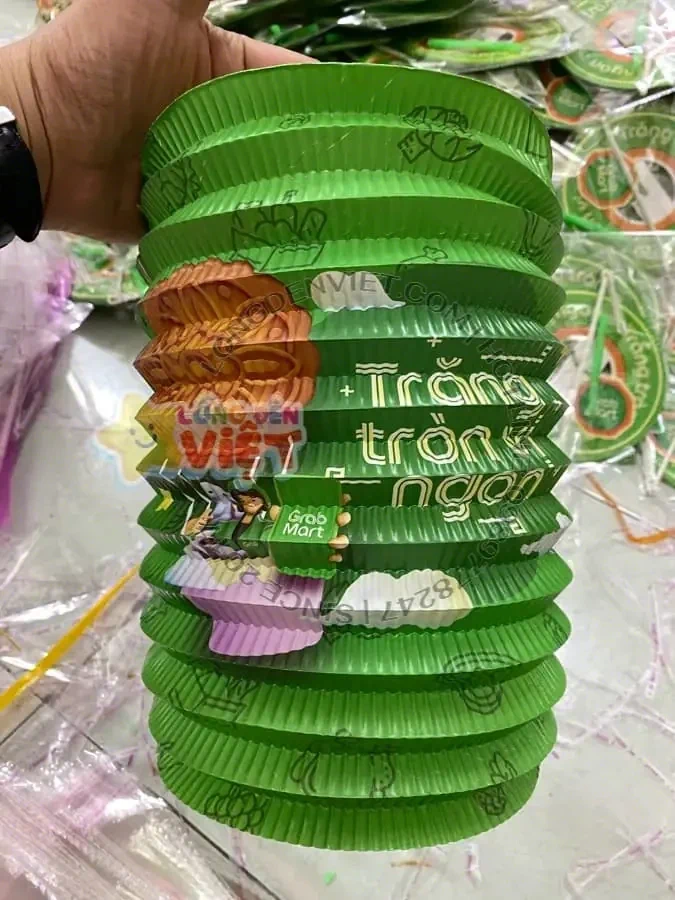 Đèn Trung Thu In Logo Công Ty — góc nhìn thứ 2